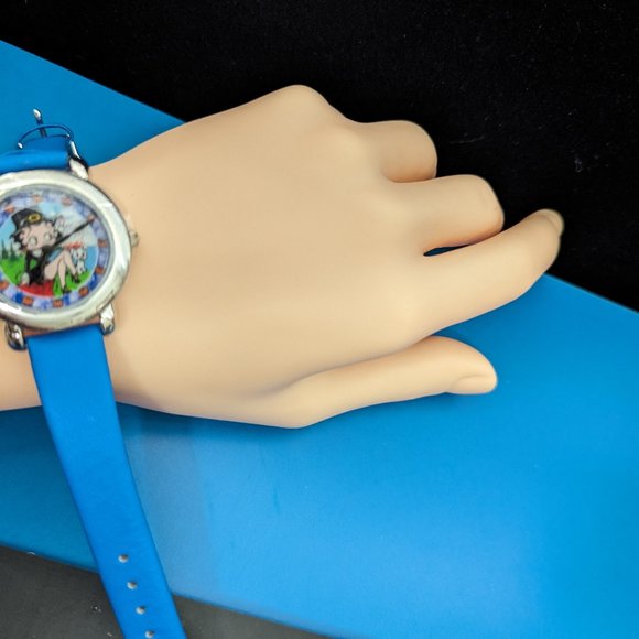 Vintage Betty Boop and Dog Fancy Blue wrist band Working - Picture 2 of 8